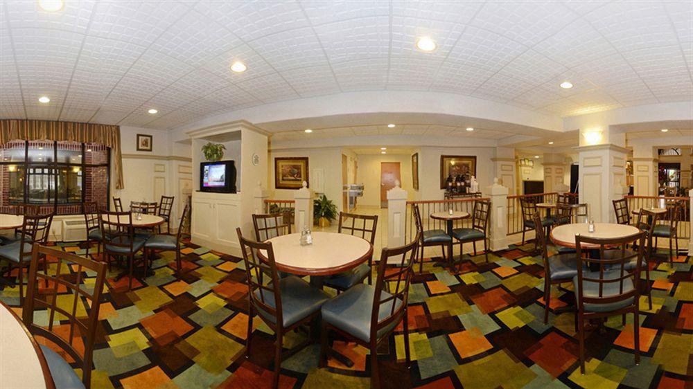 Comfort & Airport-american Way Hotel Memphis