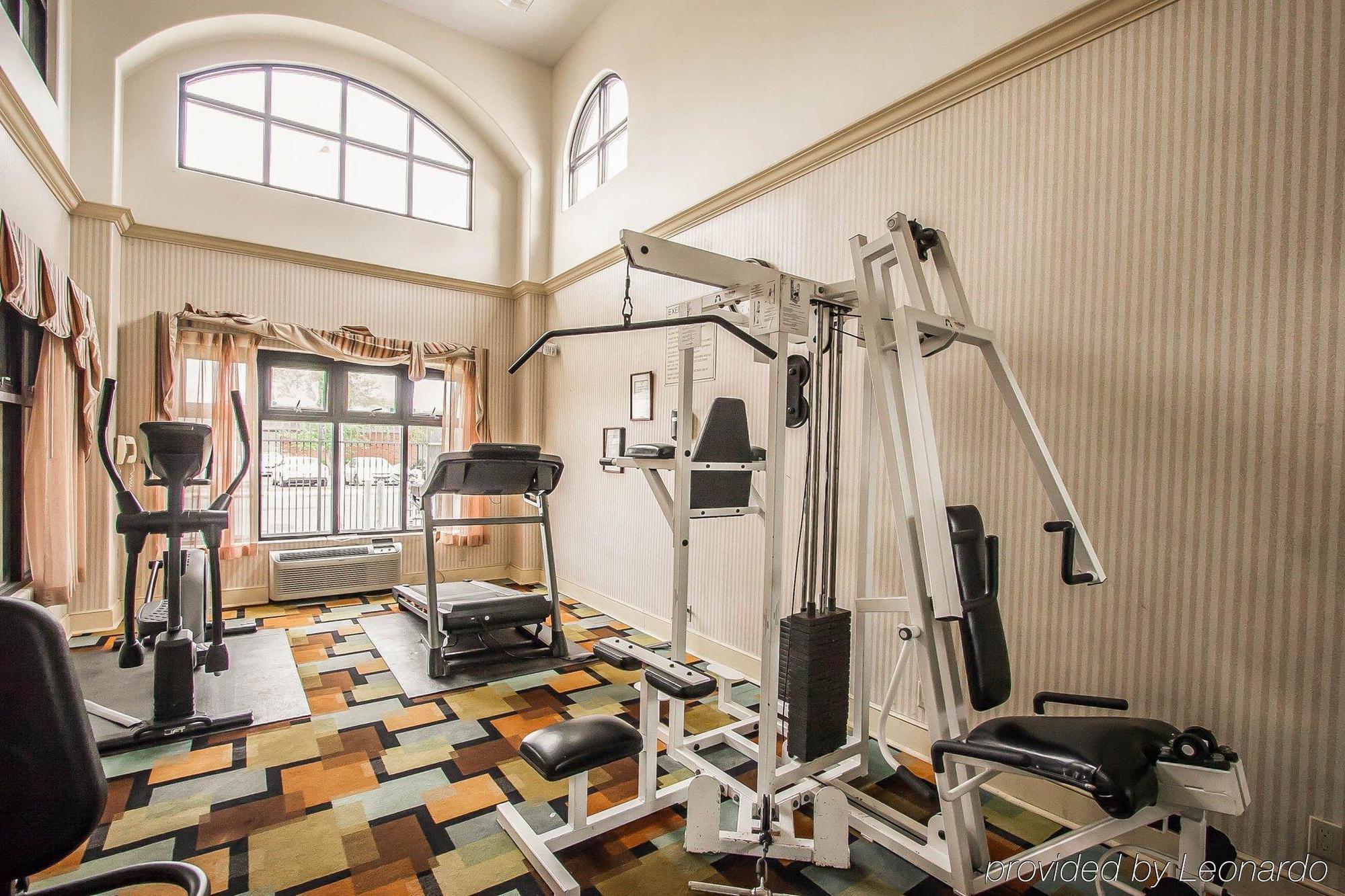 Comfort & Airport-american Way Hotel Memphis