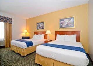 Hotel Comfort & Airport-american Way Memphis